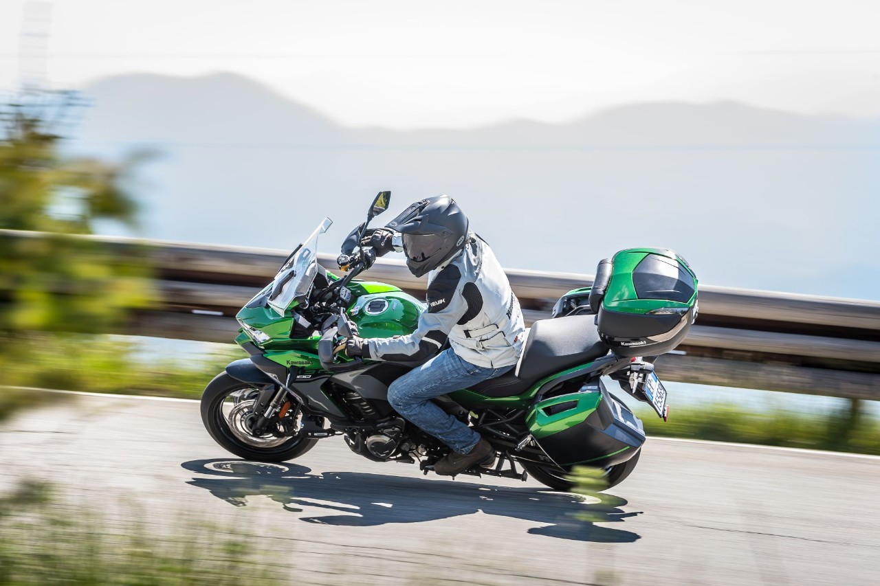 Ducati Multistrada 950 S - Kawasaki Versys SE Gran Tourer: fun touring